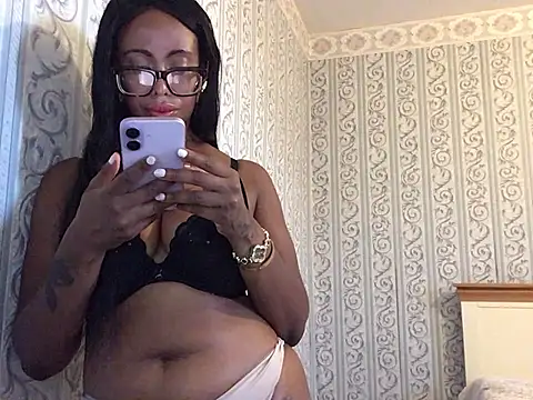 Naomi_psx – webcam-show