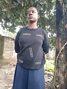 Pokazy przed kamerką – Broan_me