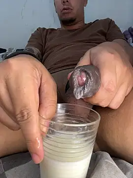 boydicksquirt Adlı Modelin Web Kamerası Şovu