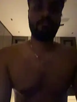 shrreyyyy Show in webcam