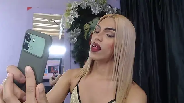 MARGOTFERRER Webcam Show