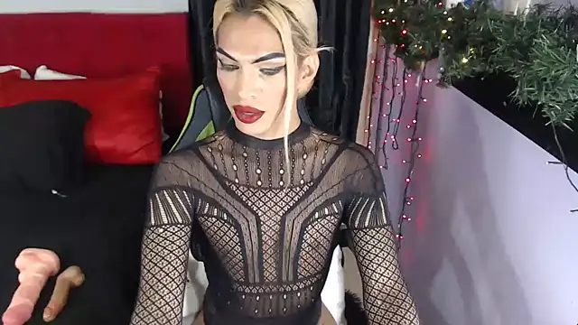 MARGOTFERRER Show in webcam