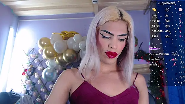 MARGOTFERRER Show in webcam