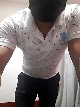 Guyinformal 网络视讯表演