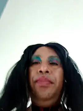 Show modela jessTV3439 na web-kameri