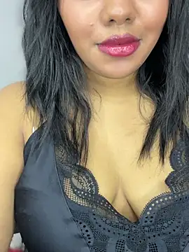 Chat XXX Live __Tamil_Hot_Chellakutty__