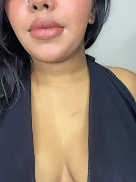__Tamil_Hot_Chellakutty__'s Webcam Show