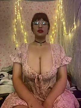 nomichuu's Live XXX Chat