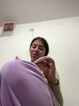 Cloew_Marz Chat XXX in diretta