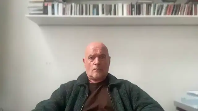pletsje 网络视讯表演