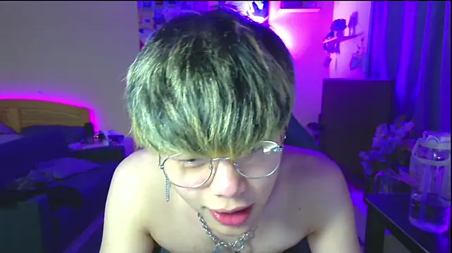 Hitoshi1210 Pertunjukan Webcam