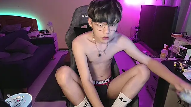 Hitoshi1210 Pertunjukan Webcam