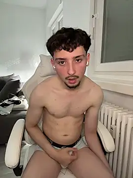 Philiphotboy Adlı Modelin Web Kamerası Şovu