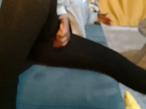 leslysexygirl's Webcam Show