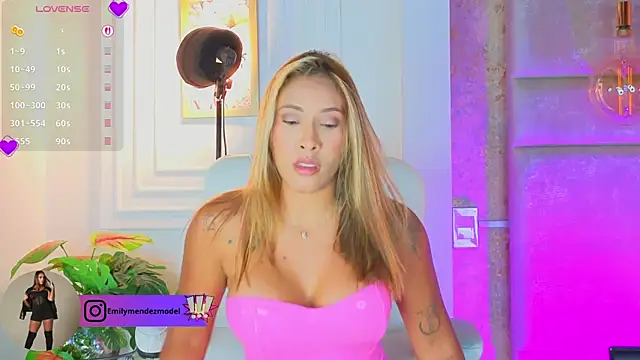 Chatroom XXX en direct de AlessiaLondon