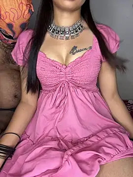 Show modela Suhu_love na web-kameri