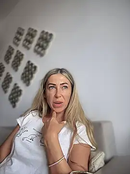 RaquelleDevon – webcam-show