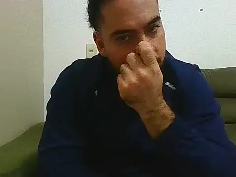 TuPapiLleg0_ Show Webcam