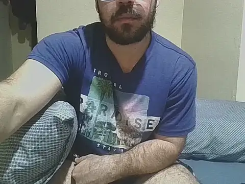 TuPapiLleg0_ Adlı Modelin Web Kamerası Şovu