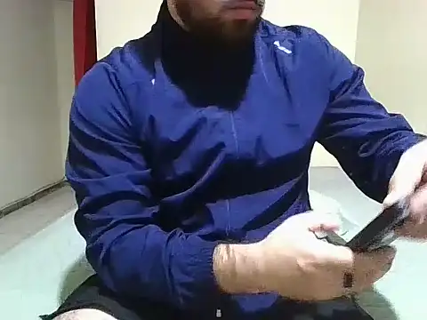TuPapiLleg0_ Show in webcam