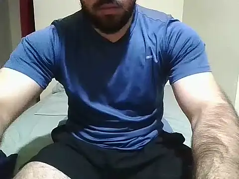 Show modela TuPapiLleg0_ na web-kameri