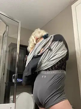 bigdickbigass69: вебкам-шоу