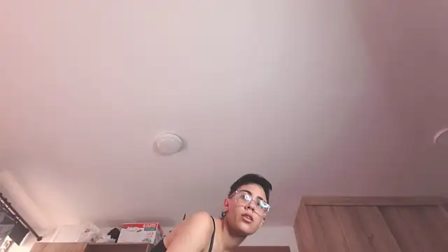 Cutie_Shy_'s Live XXX Chat