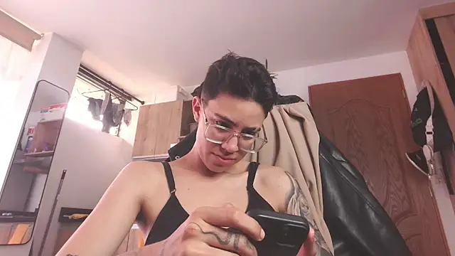 Živý XXX chat Cutie_Shy_