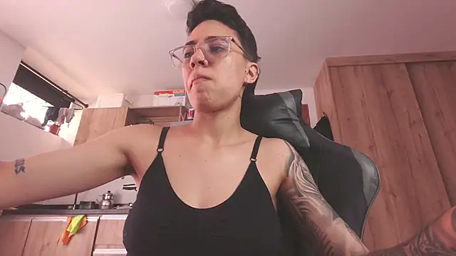 Cutie_Shy_ Live XXX Chat