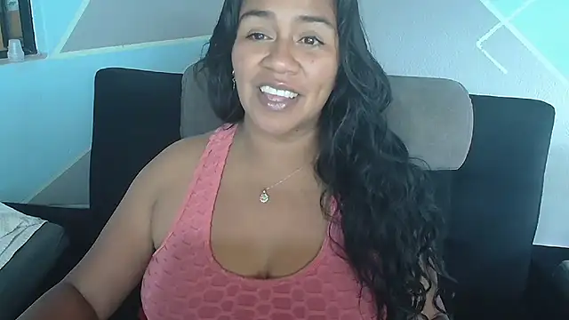 XXX chat uživo modela saggil23