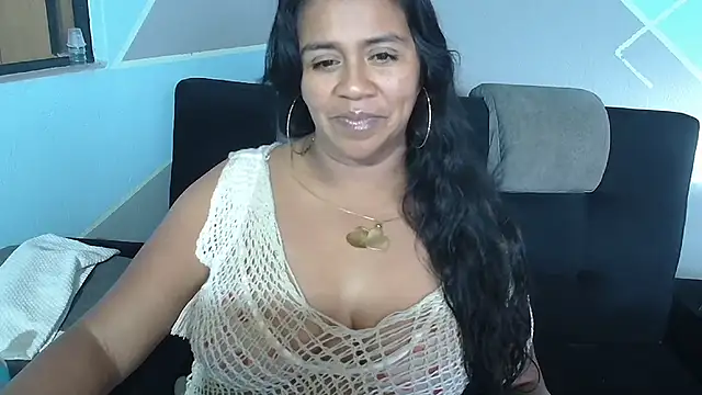 saggil23 라이브 XXX 채팅
