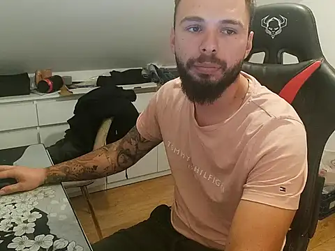 YoyoKcam webcam show