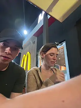 kevin_hotgirls Show Webcam