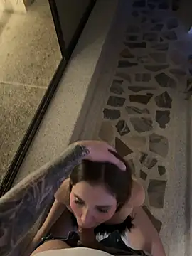 kevin_hotgirls' Webcam Show