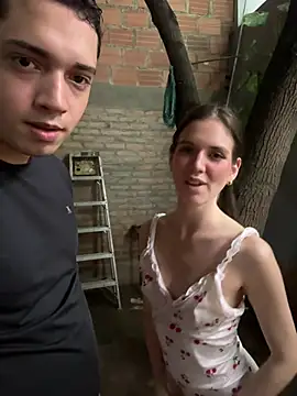 Pokazy przed kamerką – kevin_hotgirls