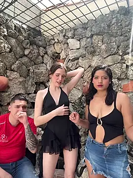 kevin_hotgirls Adlı Modelin Web Kamerası Şovu
