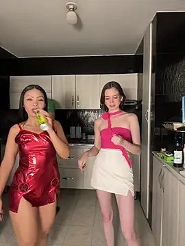 kevin_hotgirls webcam show