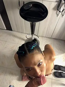 kevin_hotgirls 在線直播表演