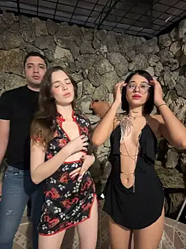 kevin_hotgirls' Webcam Show