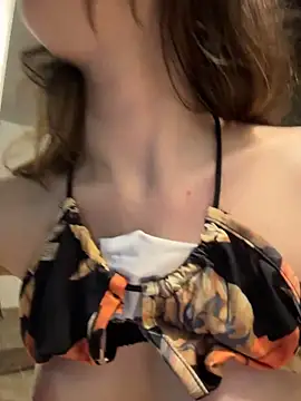 Webkamerová show kevin_hotgirls