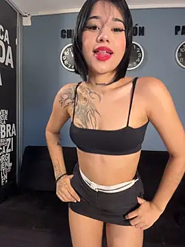 kevin_hotgirls Pertunjukan Webcam
