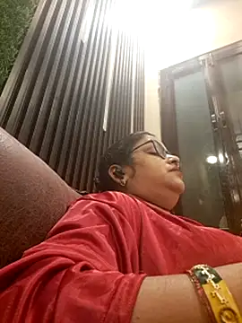 SHANVII's Webcam Show