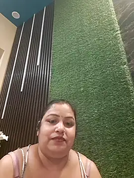 Chat +18 de SHANVII ao vivo