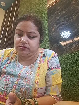 SHANVII লাইভ XXX চ্যাট