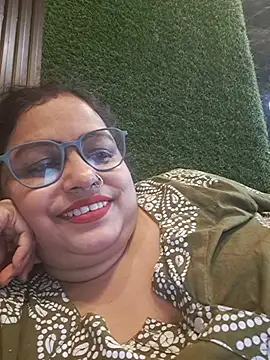 Chat +18 de SHANVII ao vivo