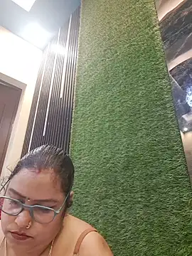 Chat +18 de SHANVII ao vivo