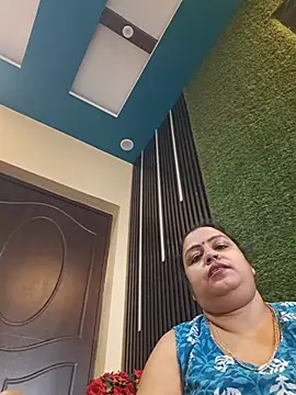 دردشة SHANVII الجنسية المباشرة