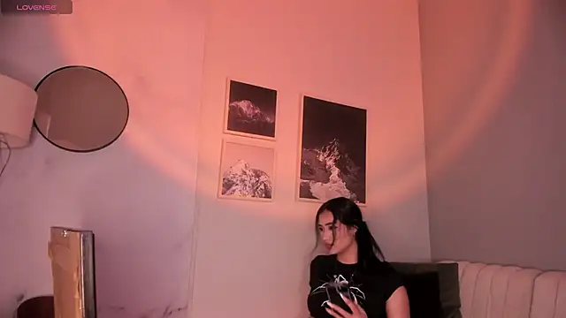 lara_madisson 现场XXX聊天