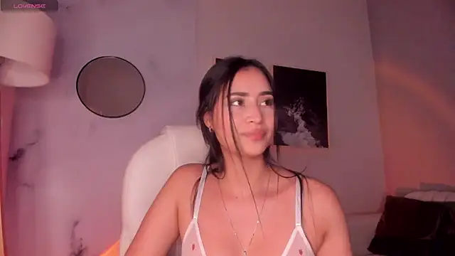 دردشة lara_madisson الجنسية المباشرة