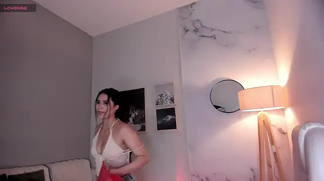 lara_madisson: απευθείας συνομιλία ΧΧΧ